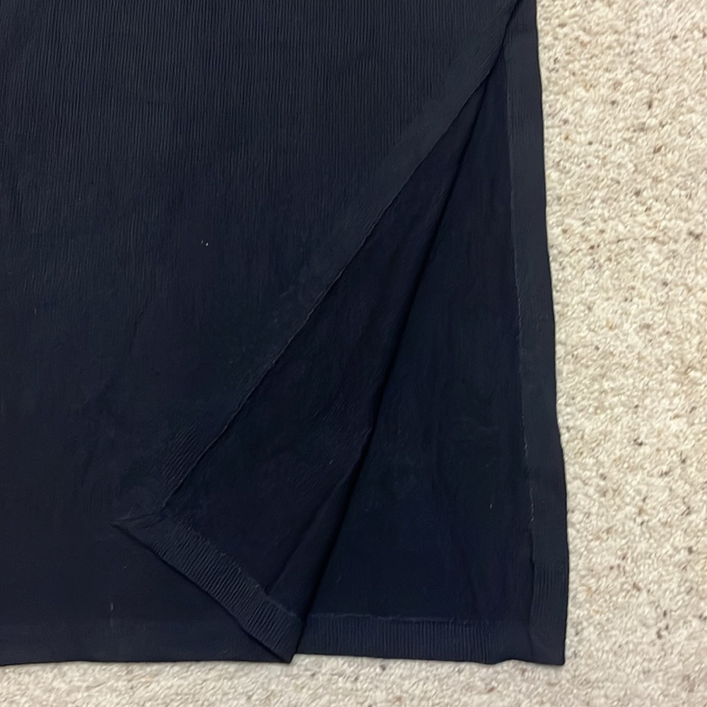 St. John Basics Long Maxi Black Skirt Size 6 - Picture 10 of 11